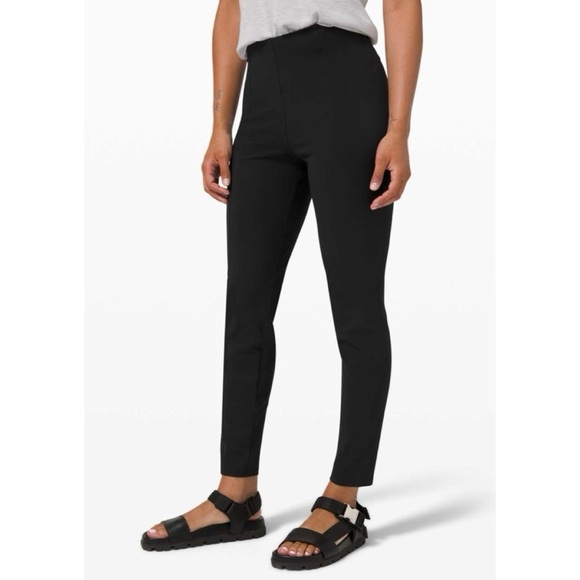 NWT Lululemon Athletica Black Ankle Pants - Picture 1 of 8